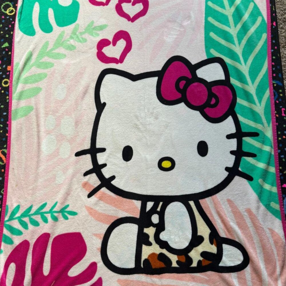 HELLO KITTY JUNGLE‎ BLANKET